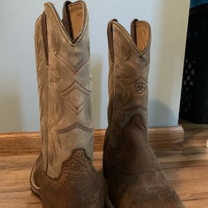 Ariat Heritage Crepe Western Boot